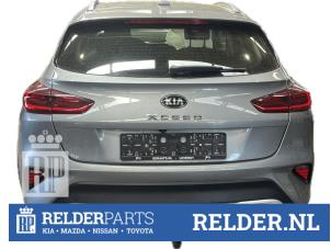 Begagnade Set med gasfjädrar, baklucka Kia Xceed 1.6 GDI PHEV Pris € 50,00 Marginaltabell erbjuds av Relder Parts B.V.