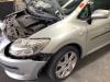 Spatbord links-voor van een Toyota Auris (E15) 1.6 Dual VVT-i 16V 2009