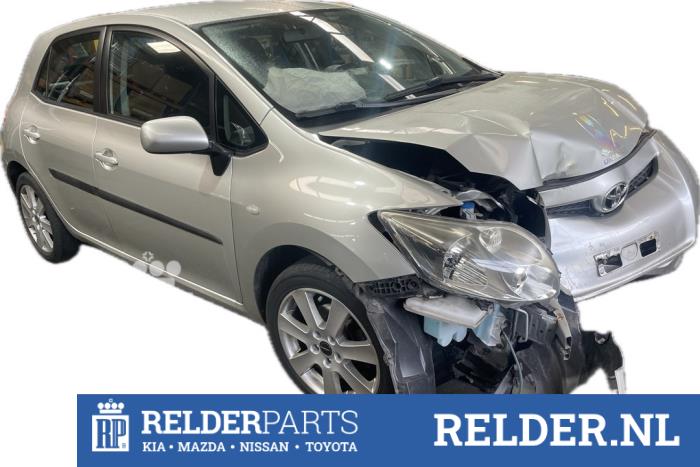 Vulpijp Brandstoftank van een Toyota Auris (E15) 1.6 Dual VVT-i 16V 2009