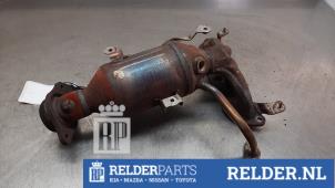 Gebruikte Uitlaatspruitstuk + katalysator Toyota Verso S 1.33 16V Dual VVT-I Prijs € 250,00 Margeregeling aangeboden door Relder Parts B.V.
