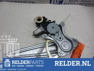 Gebruikte Raammechaniek 4Deurs rechts-achter Toyota Auris (E15) 1.8 16V HSD Full Hybrid Prijs € 30,00 Margeregeling aangeboden door Relder Parts B.V.