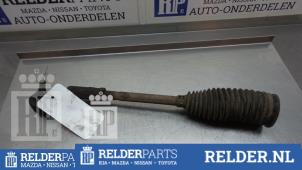 Gebruikte Stuurstang links Mazda 3 Sport (BK) 1.6 CiTD 16V Prijs € 32,00 Margeregeling aangeboden door Relder Parts B.V.