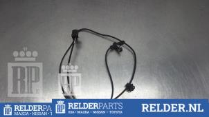 Gebruikte ABS Sensor Toyota RAV4 (A3) 2.0 16V VVT-i 4x4 Prijs € 36,00 Margeregeling aangeboden door Relder Parts B.V.