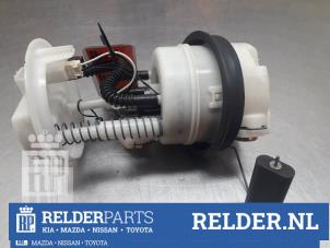 Używane Elektryczna pompa paliwa Nissan Micra (K12) 1.4 16V Cena € 30,00 Procedura marży oferowane przez Relder Parts B.V.