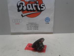 Begagnade Vevaxeldrev Volkswagen Golf VII (AUA) 2.0 GTI 16V Pris på förfrågan erbjuds av Baris Schiedam