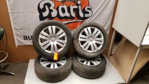 Begagnade Sporthjulsuppsättning Volkswagen Passat Variant (3C5) 2.0 TDI 16V 140 Pris € 125,00 Marginaltabell erbjuds av Baris Schiedam