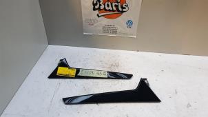 Begagnade Spoiler, bakre fönster Audi E-Tron Pris € 60,00 Marginaltabell erbjuds av Baris Schiedam