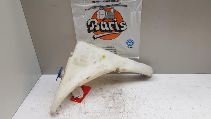 Spolartank, vindruta från en Audi TT (8J3) 2.0 TFSI 16V 2006