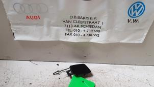Begagnade Skydd, främre dragögla Volkswagen Polo VI (AW1) 1.0 TSI 12V BlueMotion Pris € 10,00 Marginaltabell erbjuds av Baris Schiedam