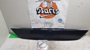 Gebruikte Handgreep Achterklep Nissan Qashqai (J11) 1.3 DIG-T 140 16V Prijs € 30,00 Margeregeling aangeboden door Baris Schiedam