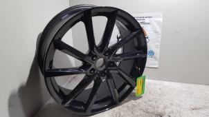 Begagnade Hjul Audi A3 Sportback (8VA/8VF) 1.4 TFSI 16V Pris € 100,00 Marginaltabell erbjuds av Baris Schiedam