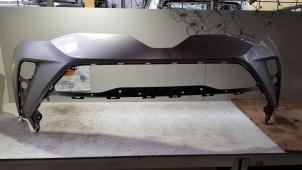 Gebruikte Voorbumper Toyota C-HR (X1,X5) 1.2 16V Turbo 4x4 Prijs € 75,00 Margeregeling aangeboden door Baris Schiedam