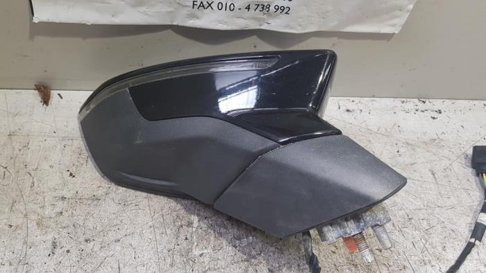 Skärmspegel, höger från en Seat Arona (KJX) 1.0 TSI 12V 2019