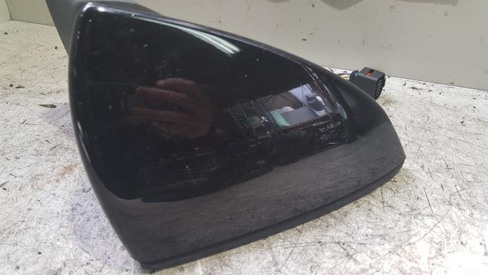 Skärmspegel, höger från en Seat Arona (KJX) 1.0 TSI 12V 2019