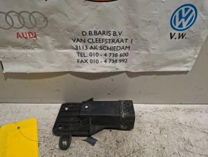 Begagnade Kylfläns, relä Volkswagen Polo V (6R) 1.0 12V BlueMotion Technology Pris € 10,00 Marginaltabell erbjuds av Baris Schiedam