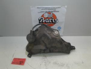 Begagnade Tank Audi A8 (D2) 4.2 V8 40V Quattro Pris € 40,00 Marginaltabell erbjuds av Baris Schiedam