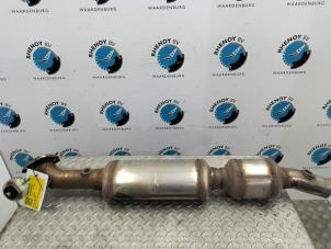 Begagnade Katalytisk avgasrenare Opel Astra K 1.5 CDTi 105 12V Pris på förfrågan erbjuds av Rhenoy Onderdelen b.v.