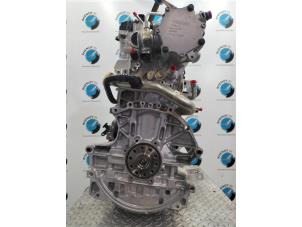 Begagnade Motor Volvo XC60 II (UZ) Pris på förfrågan erbjuds av Rhenoy Onderdelen b.v.