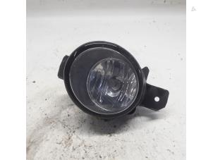 Begagnade Dimljus, vänster fram Renault Clio III (BR/CR) 1.2 16V Tce Pris € 21,00 Marginaltabell erbjuds av Reclycar De Boer BV