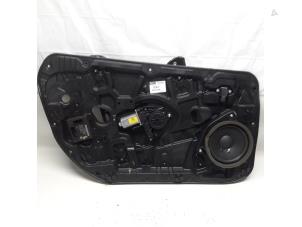 Gebruikte Ruitmechaniek 4Deurs links-voor Volvo V40 (MV) 1.6 D2 Prijs € 26,25 Margeregeling aangeboden door Reclycar De Boer BV