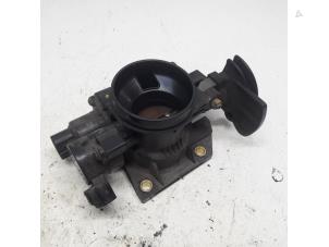 Begagnade Spjällhus Daihatsu Sirion 2 (M3) 1.0 12V DVVT Pris € 26,25 Marginaltabell erbjuds av Reclycar De Boer BV