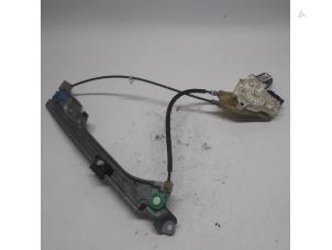 Gebruikte Ruitmechaniek 4Deurs links-achter Renault Laguna III (BT) 1.5 dCi 110 Prijs € 26,25 Margeregeling aangeboden door Reclycar De Boer BV