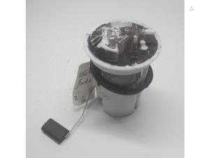 Gebruikte Brandstofpomp Elektrisch Ford Fiesta 6 (JA8) 1.0 SCI 12V 80 Prijs € 42,00 Margeregeling aangeboden door Reclycar De Boer BV
