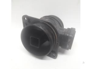 Begagnade Luftflödesmätare Volkswagen Caddy III (2KA,2KH,2CA,2CH) 1.6 TDI 16V Pris € 52,50 Marginaltabell erbjuds av Reclycar De Boer BV