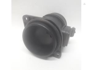 Begagnade Luftflödesmätare Renault Kangoo Express (FW) 1.5 dCi 90 FAP Pris € 36,75 Marginaltabell erbjuds av Reclycar De Boer BV