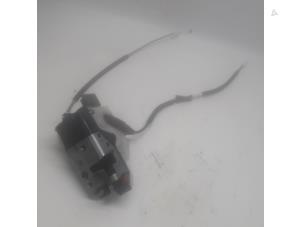 Gebruikte Deurslot Mechaniek 4Deurs rechts-achter Citroen C4 Berline (NC) 1.6 BlueHDI 100 Prijs € 36,75 Margeregeling aangeboden door Reclycar De Boer BV