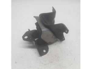 Begagnade Motorfäste Suzuki Jimny 1.5 16V AllGrip Pris € 36,75 Marginaltabell erbjuds av Reclycar De Boer BV