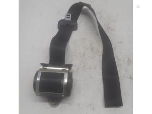 Gebruikte Veiligheidsgordel rechts-voor BMW Mini One/Cooper (R50) 1.6 16V One Prijs € 26,25 Margeregeling aangeboden door Reclycar De Boer BV