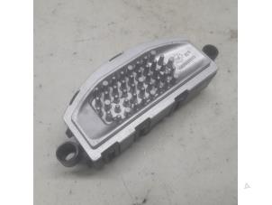 Begagnade Motstånd, kupéfläkt Volkswagen Passat (3G2) 1.5 TSI 16V Pris € 26,25 Marginaltabell erbjuds av Reclycar De Boer BV