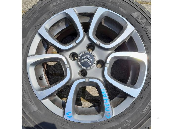 Zestaw felg sportowych + opony zimowe z Citroën E-Mehari 30 kWh 2019