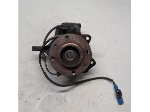 Begagnade Framhjulsnav Citroen DS3 (SA) 1.4 16V VTi Pris € 36,75 Marginaltabell erbjuds av Reclycar De Boer BV