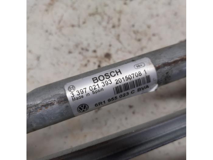 Torkarmekanism från en Seat Ibiza IV (6J5) 1.4 TDI 12V 2015