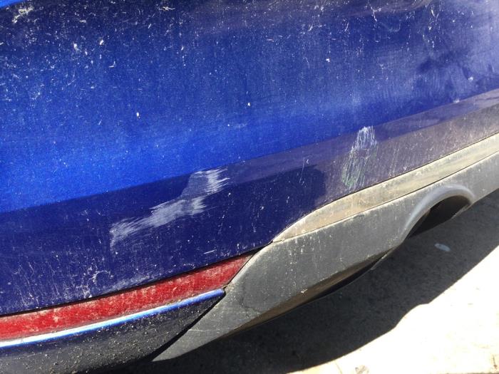 Bakre stötfångare från en Renault Clio V (RJAB) 1.0 TCe 90 12V 2021