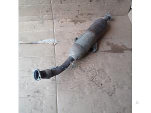 Gebruikte Katalysator Toyota Avensis Wagon (T27) 2.2 16V D-4D-F 150 Prijs € 210,00 Margeregeling aangeboden door Reclycar De Boer BV