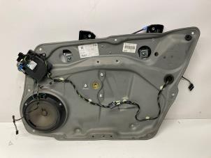 Begagnade Fönstermekanism, 4-dörrars, höger fram Mercedes B (W245) 1.5 B-150 16V Pris € 26,25 Marginaltabell erbjuds av Reclycar De Boer BV