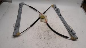 Begagnade Fönstermekanism, 4-dörrars, vänster fram Citroen C4 Picasso (UD/UE/UF) 1.6 HDiF 16V 110 Pris € 26,25 Marginaltabell erbjuds av Reclycar De Boer BV