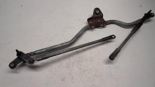 Begagnade Torkarmekanism Volkswagen Transporter T5 1.9 TDi Pris € 26,25 Marginaltabell erbjuds av Reclycar De Boer BV