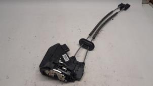 Gebruikte Portierslot Mechaniek 4Deurs rechts-achter Kia Niro I (DE) 1.6 GDI Hybrid Prijs € 36,75 Margeregeling aangeboden door Reclycar De Boer BV