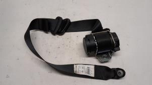 Używane Pas bezpieczenstwa prawy tyl Fiat Freemont 2.0 MultiJet 170 16V Cena € 26,25 Procedura marży oferowane przez Reclycar De Boer BV