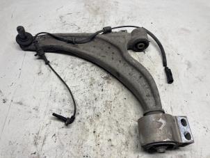 Używane Wahacz zawieszenia dolny lewy przód Opel Zafira Tourer (P12) 1.6 16V CNG ecoFLEX Turbo Cena € 42,00 Procedura marży oferowane przez Reclycar De Boer BV