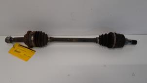 Gebruikte Homokineetas links-voor Chevrolet Spark (M300) 1.0 16V Prijs € 42,00 Margeregeling aangeboden door Reclycar De Boer BV