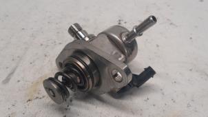 Używane Pompa wysokiego cisnienia Citroen C4 Cactus (0B/0P) 1.2 PureTech 110 12V Cena € 210,00 Procedura marży oferowane przez Reclycar De Boer BV