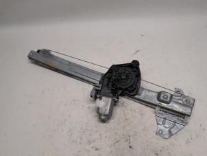 Gebruikte Ruitmechaniek 4Deurs links-voor Citroen DS 4/DS 4 Crossback (NX) 1.6 BlueHDI 120 Prijs € 78,75 Margeregeling aangeboden door Reclycar De Boer BV