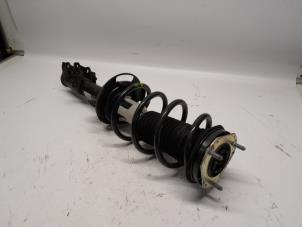 Begagnade Stötdämpare, vänster fram Ford Fiesta 6 (JA8) 1.0 Ti-VCT 12V 65 Pris € 52,50 Marginaltabell erbjuds av Reclycar De Boer BV