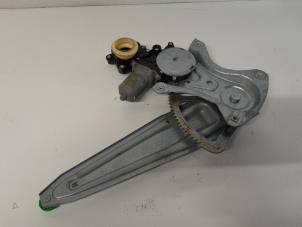 Gebruikte Raammechaniek 4Deurs rechts-achter Toyota Auris (E15) 1.8 16V HSD Full Hybrid Prijs € 36,75 Margeregeling aangeboden door Reclycar De Boer BV