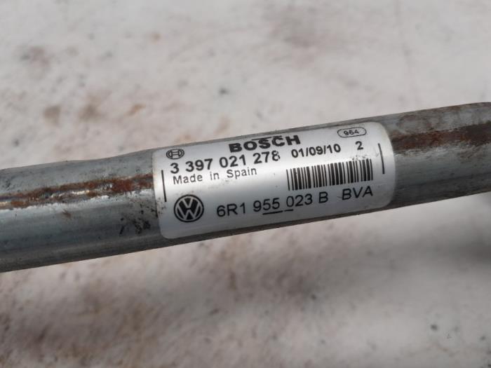 Torkarmekanism från en Seat Ibiza IV SC (6J1) 1.2 TDI Ecomotive 2010